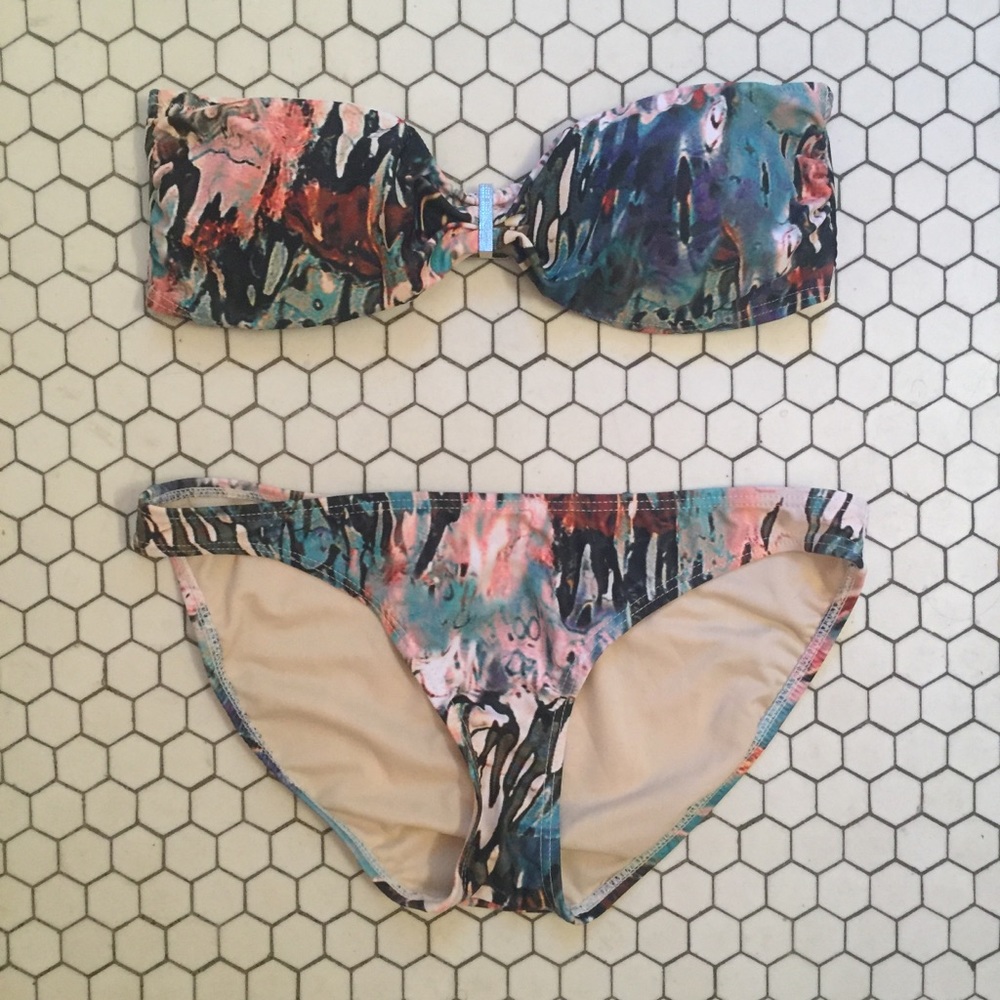 Bandeau bikini